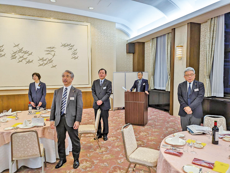 4月第一例会　於 法曹会館