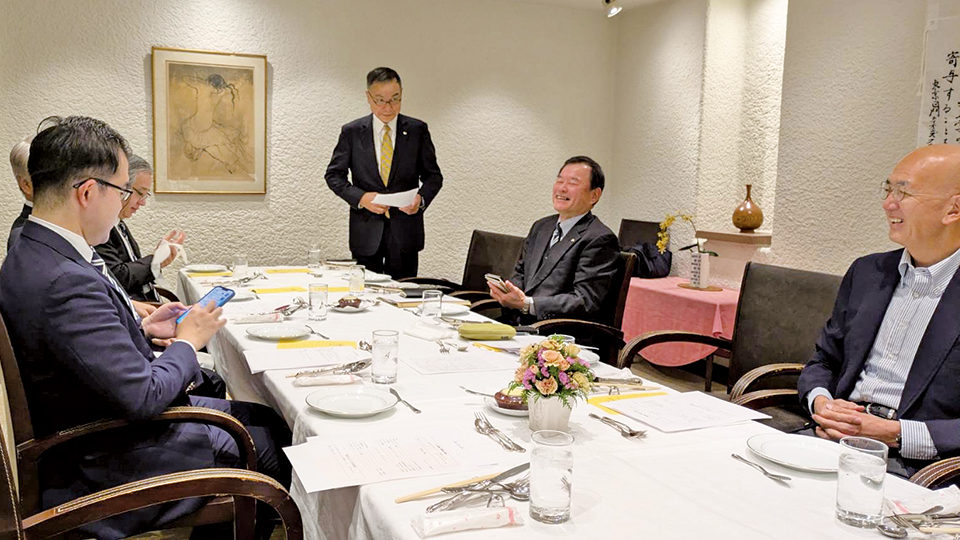 11月第二例会　於 シーボニアメンズクラブ02